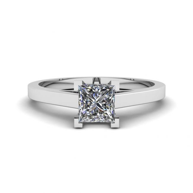 18K 白金公主方形切割钻石戒指