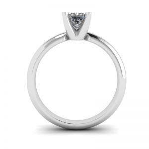 V 型经典方形钻石镶嵌戒指 - 照片 1