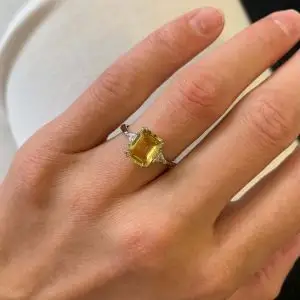 祖母绿切割黄色蓝宝石戒指黄金 - 照片 5