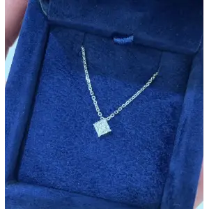 菱形公主方形切割钻石单石项链白金 - 照片 2