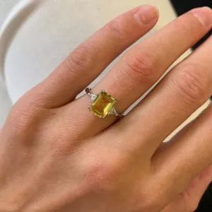祖母绿切割黄色蓝宝石戒指黄金 - 照片 5
