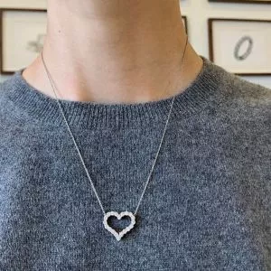 18K 白金钻石心形项链 - 照片 2